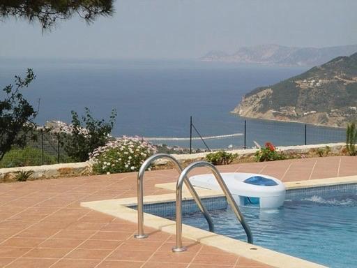 Villa Ouranos In Pefkias สโกเปลอสทาวน์ ภายนอก รูปภาพ