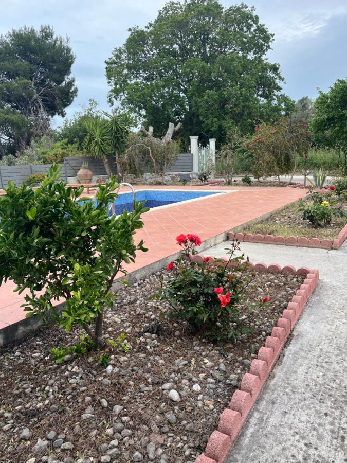 Villa Ouranos In Pefkias สโกเปลอสทาวน์ ภายนอก รูปภาพ